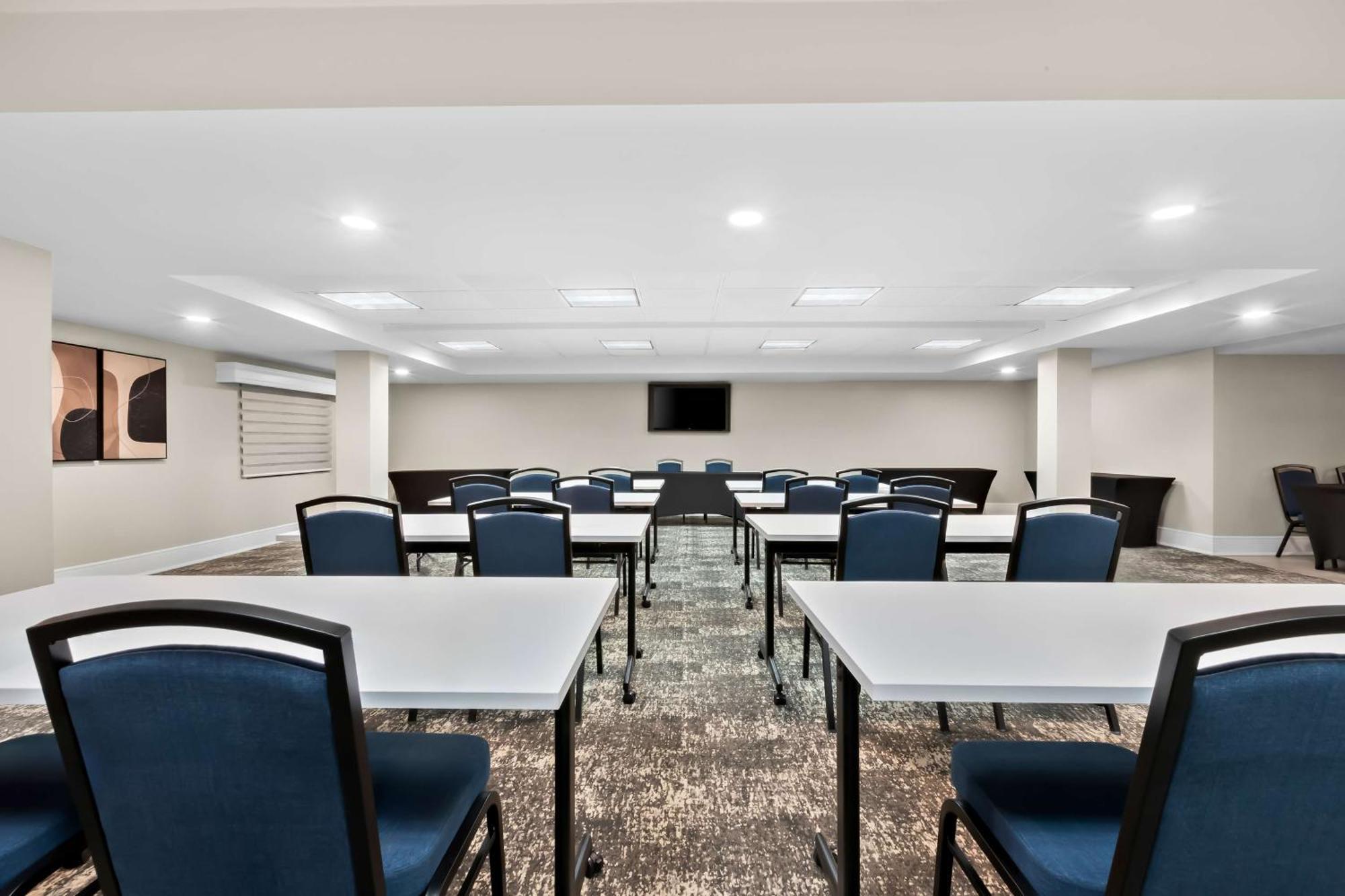 Latitude Suites Tinton Falls Eatontown - BW Premier Collection Zewnętrze zdjęcie