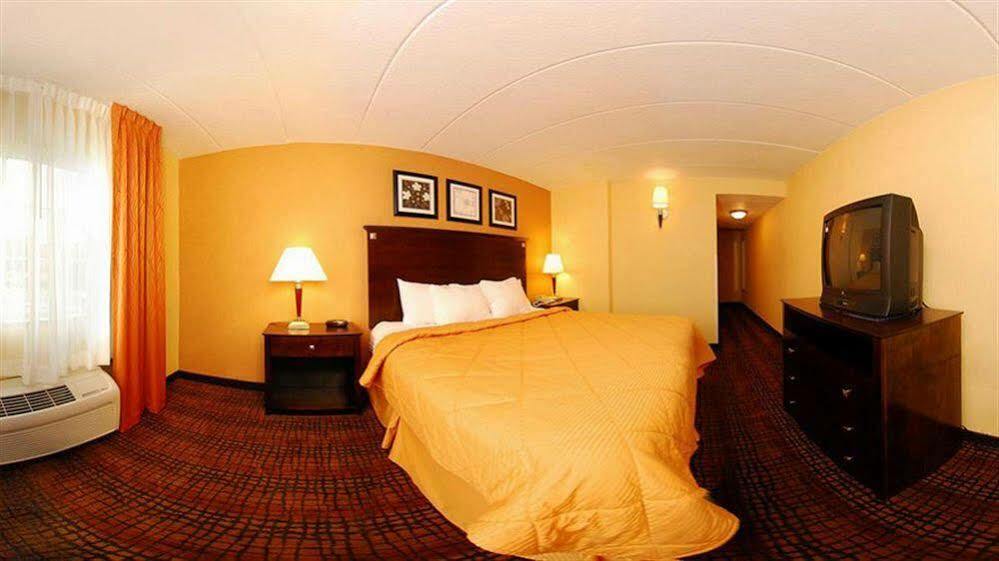 Latitude Suites Tinton Falls Eatontown - BW Premier Collection Zewnętrze zdjęcie
